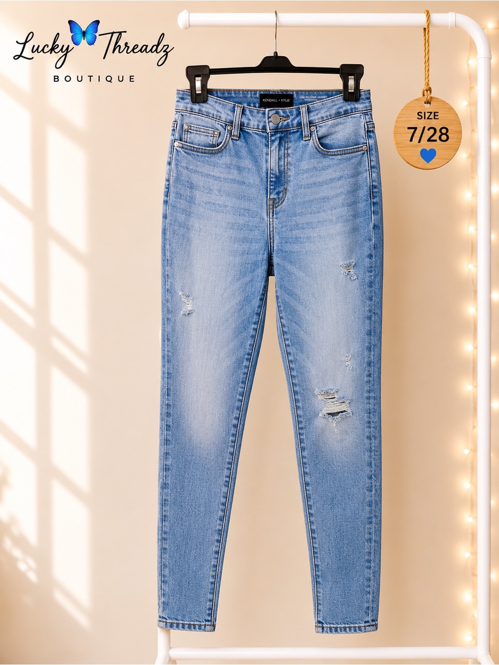 Kendall & Kylie Light Wash High Rise Distressed Skinny Jeans 28